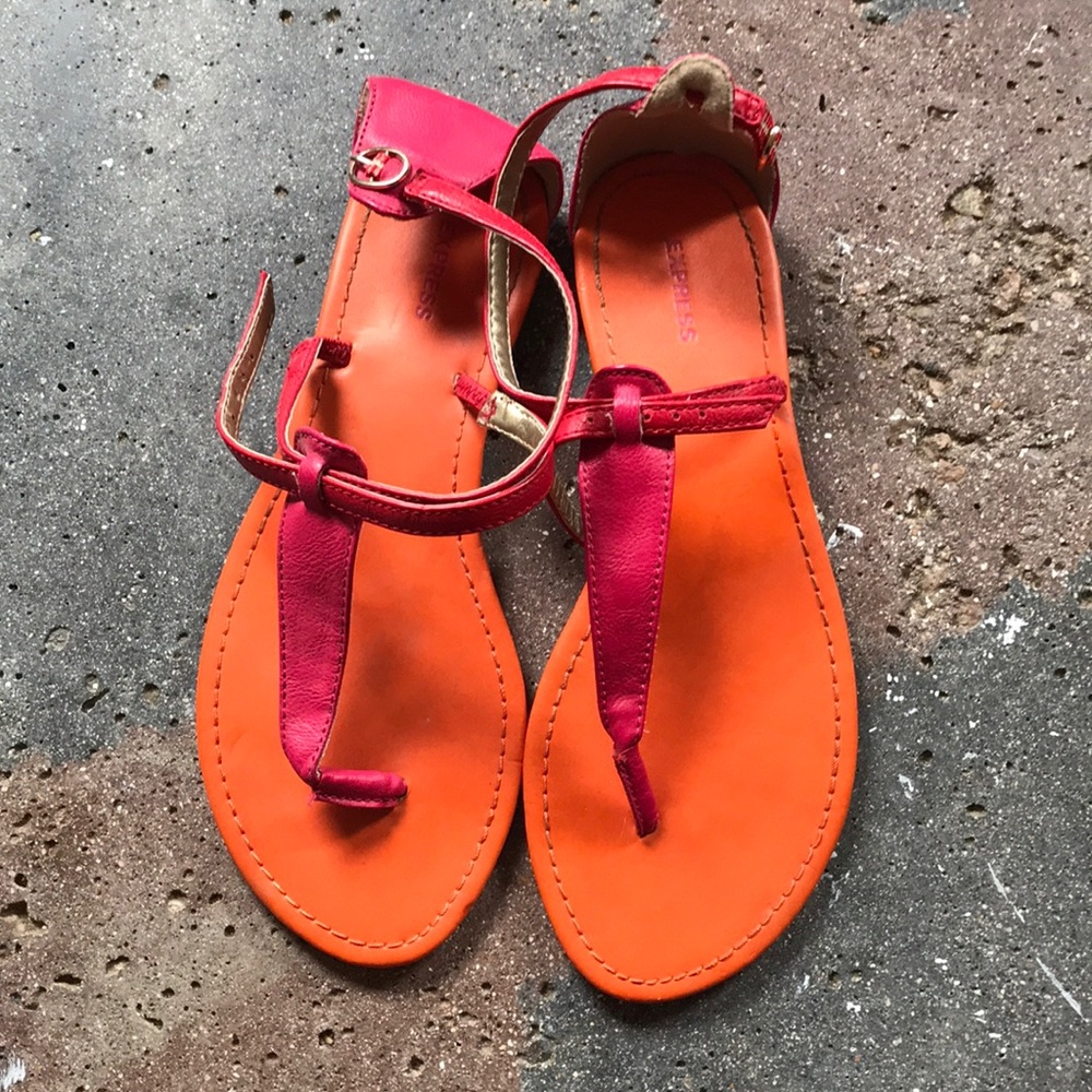 Women’s Express sandals